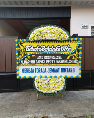Papan Bunga Duka di Tasik Payawan