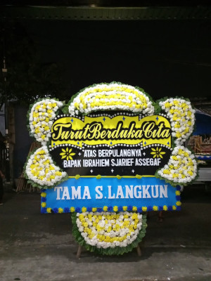 Papan Bunga Duka di Tasik Payawan