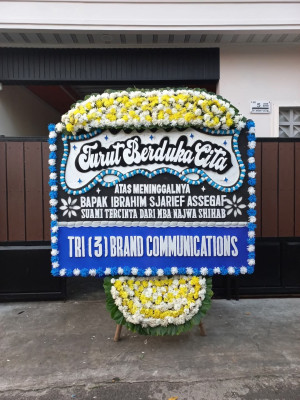 Papan Bunga Duka di Tasik Payawan
